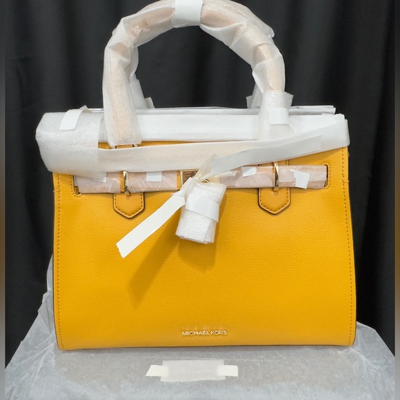 Michael Kors Women's Hamilton Medium Top Zip Leather Satchel (Golden Rod)    NWT - Picture 7 of 16